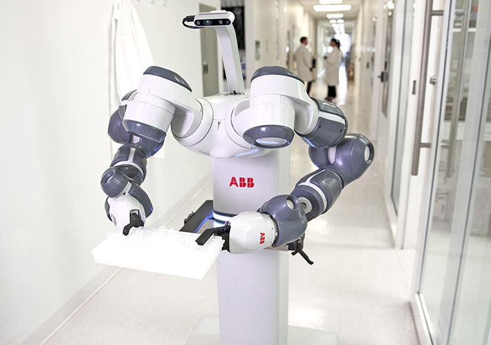 foto noticia ABB se asocia con la start-up Sevensense para impulsar la próxima generación de robots móviles autónomos.